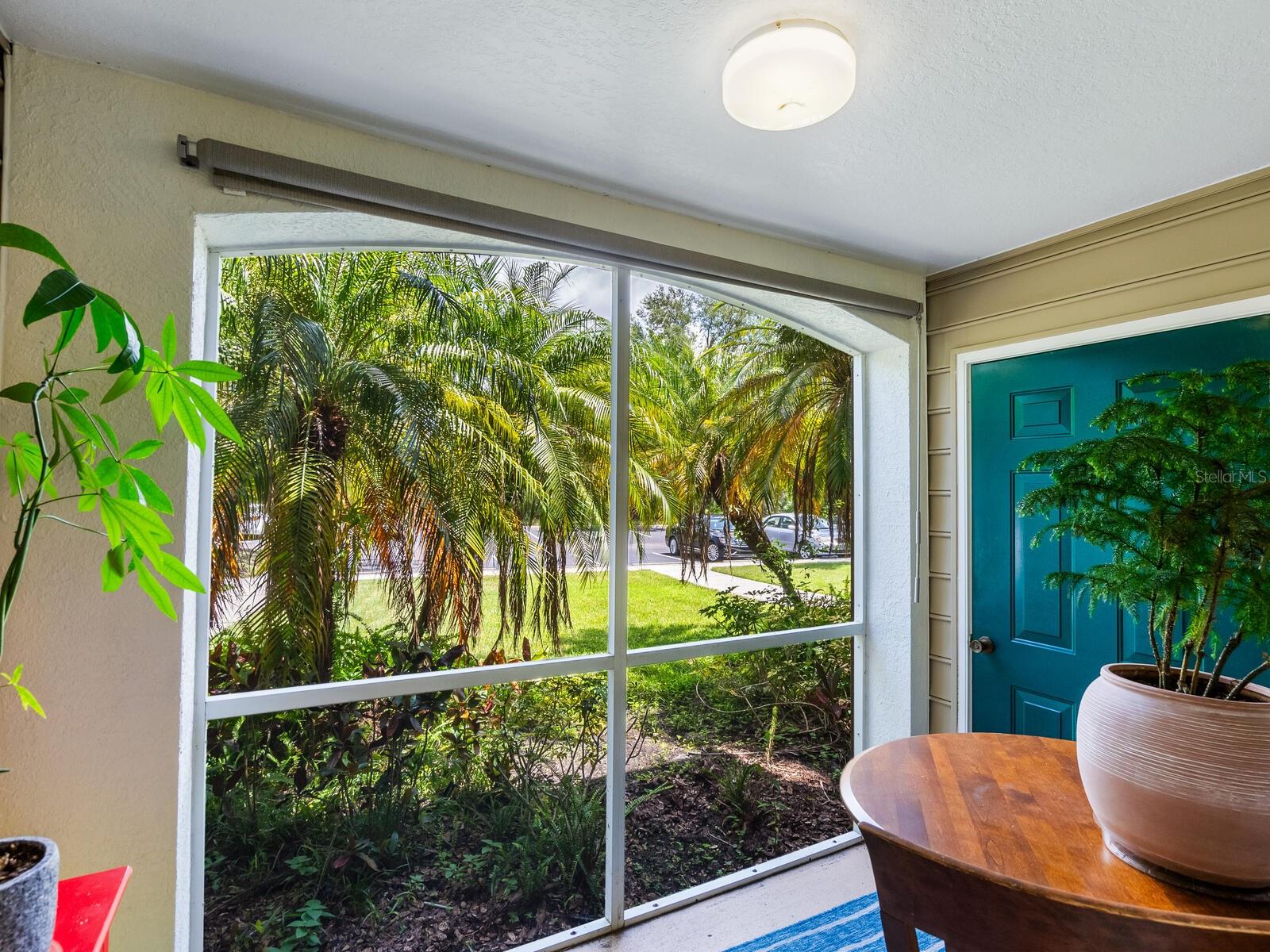 Image 8 of 36 For 7424 Vista Way 104