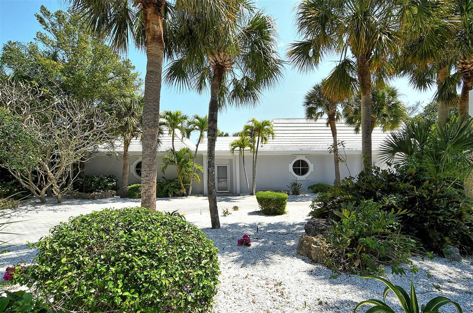 Image 4 of 43 For 2800 Casey Key Road