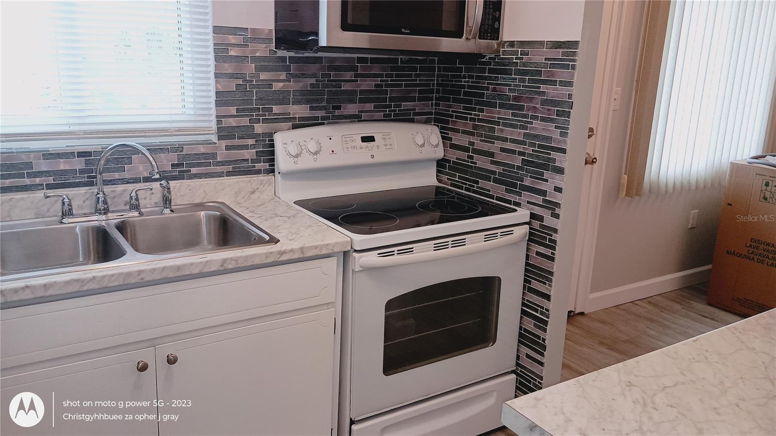 Image 3 of 18 For 5943 17th Street W A32