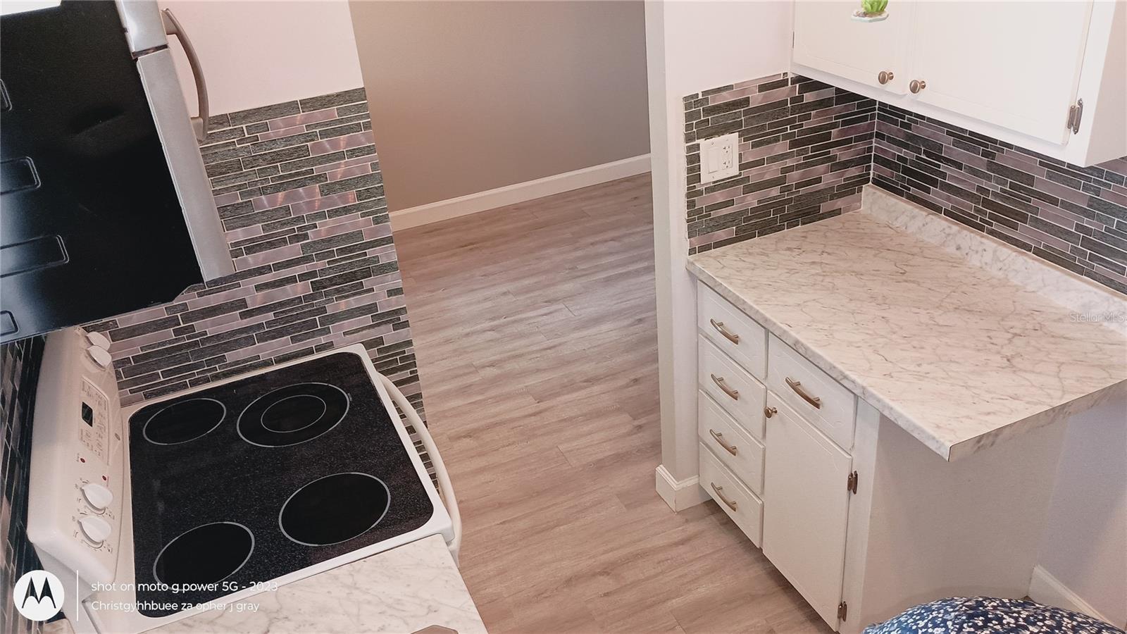 Image 4 of 18 For 5943 17th Street W A32