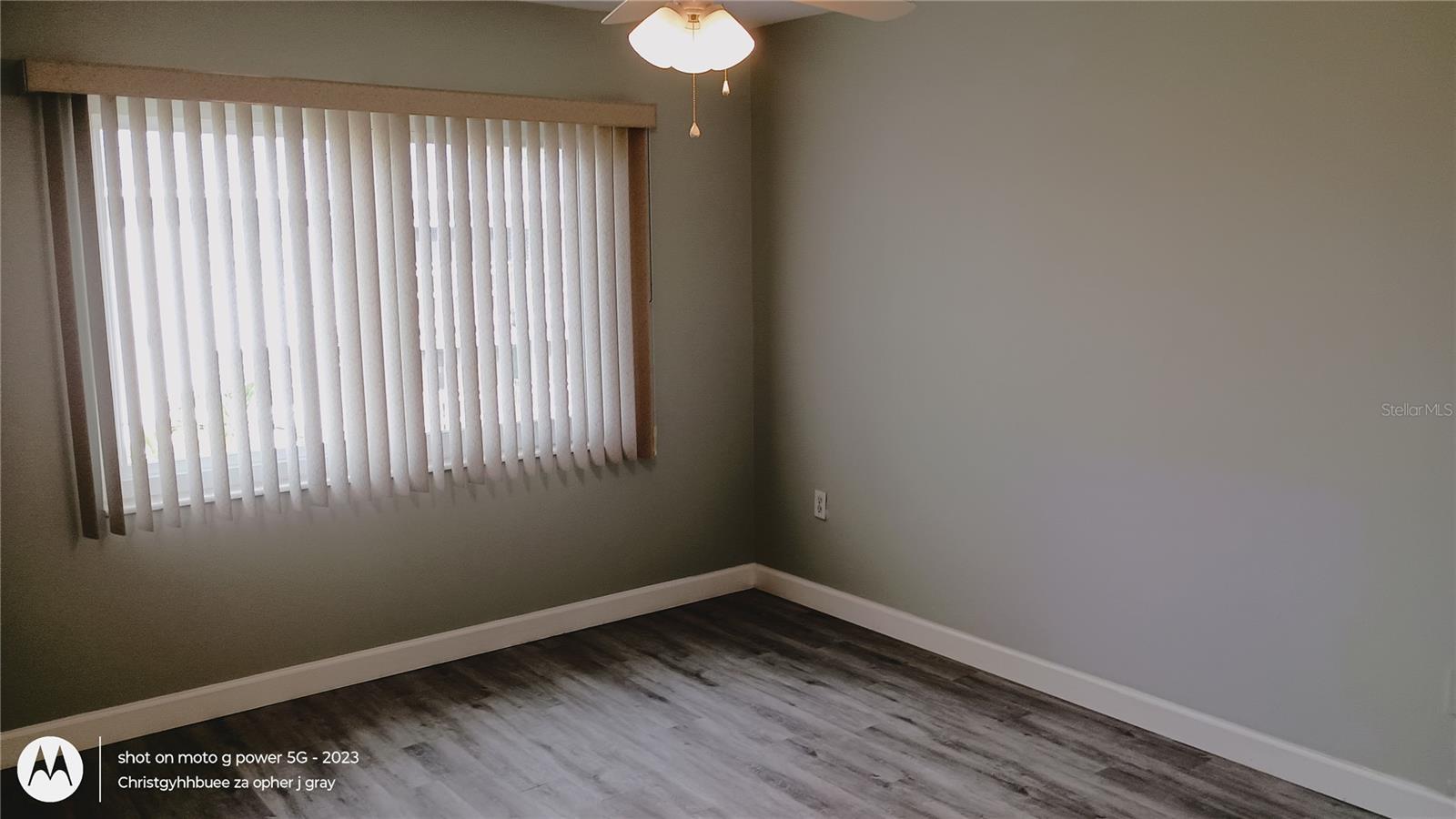 Image 7 of 18 For 5943 17th Street W A32