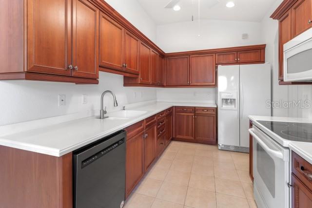 Image 13 of 43 For 920 Onager Court