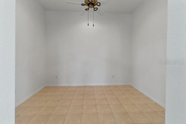 Image 9 of 43 For 920 Onager Court