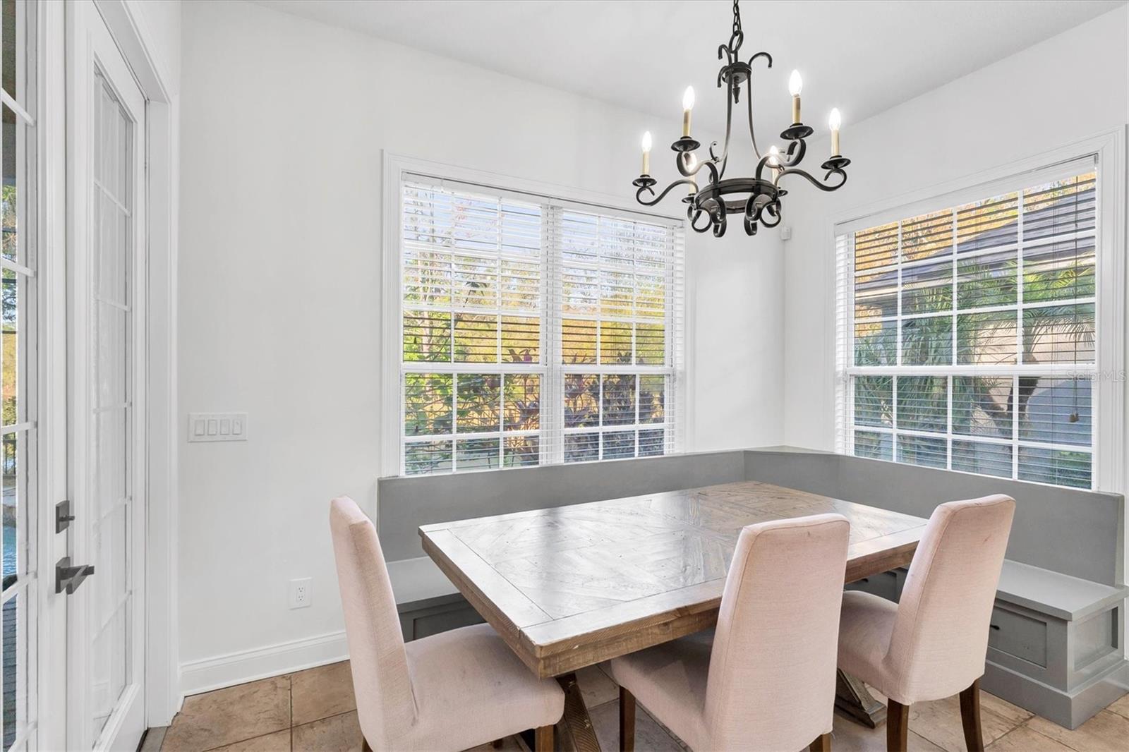 Listing photo id 16 for 10818 Tradition Loop