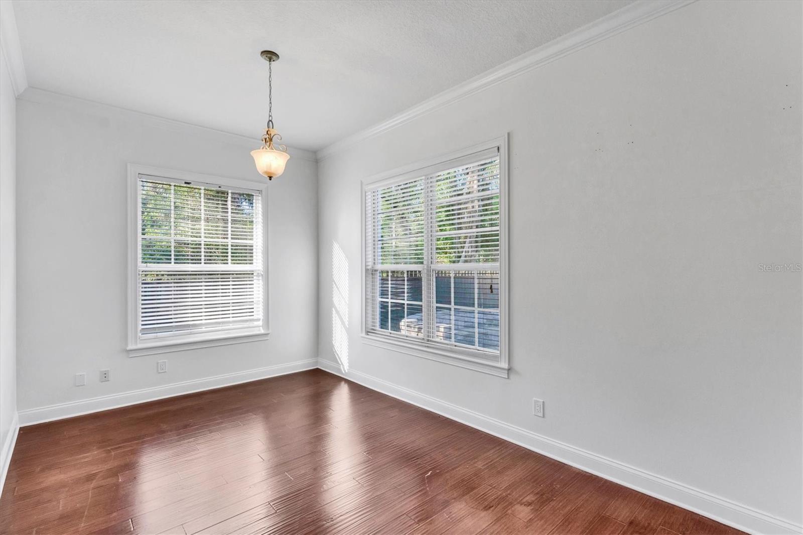 Listing photo id 20 for 10818 Tradition Loop