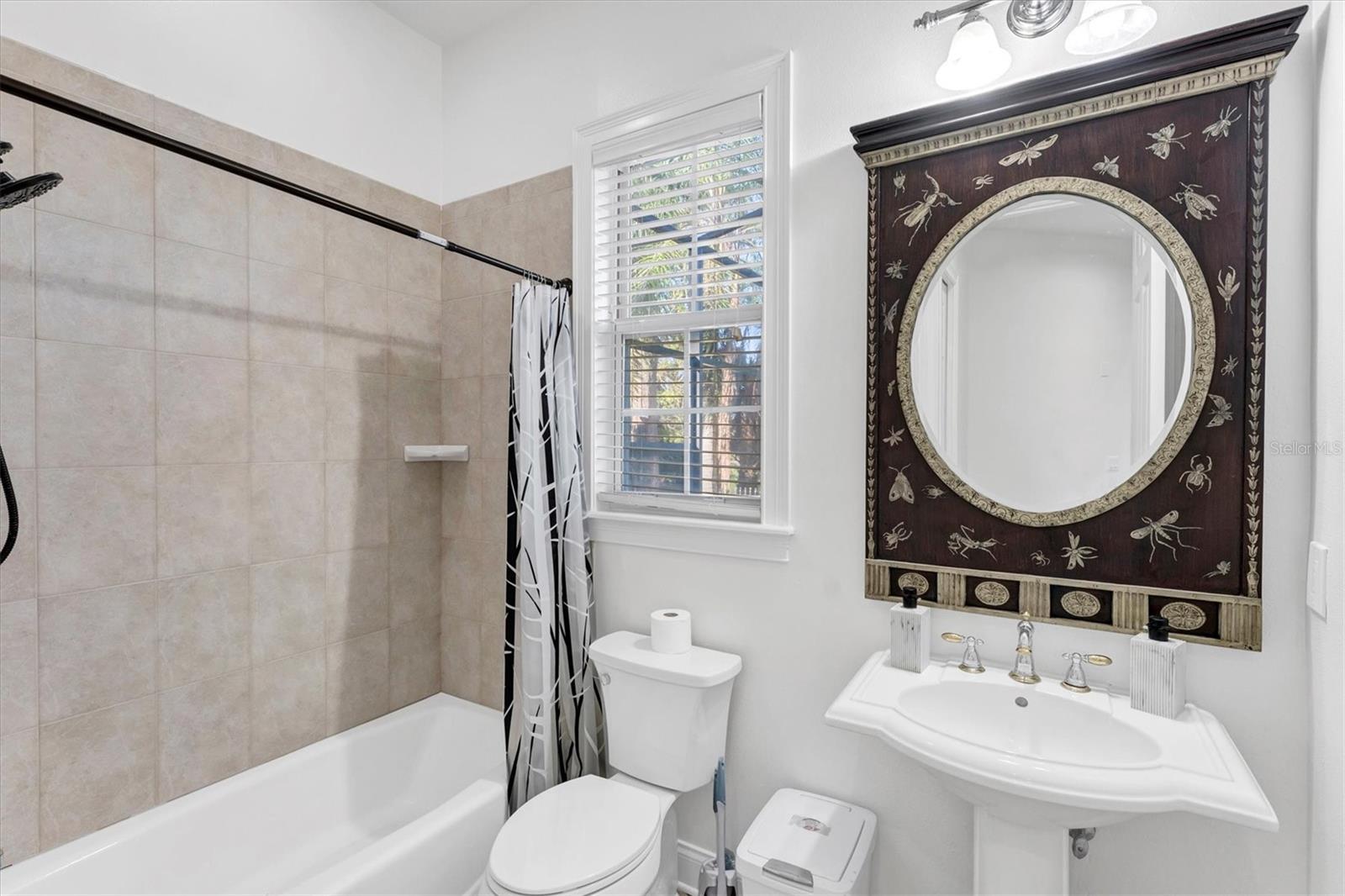 Listing photo id 37 for 10818 Tradition Loop