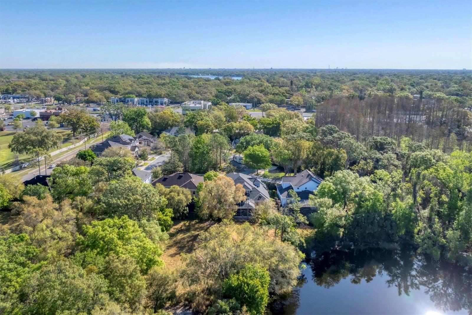 Listing photo id 50 for 10818 Tradition Loop