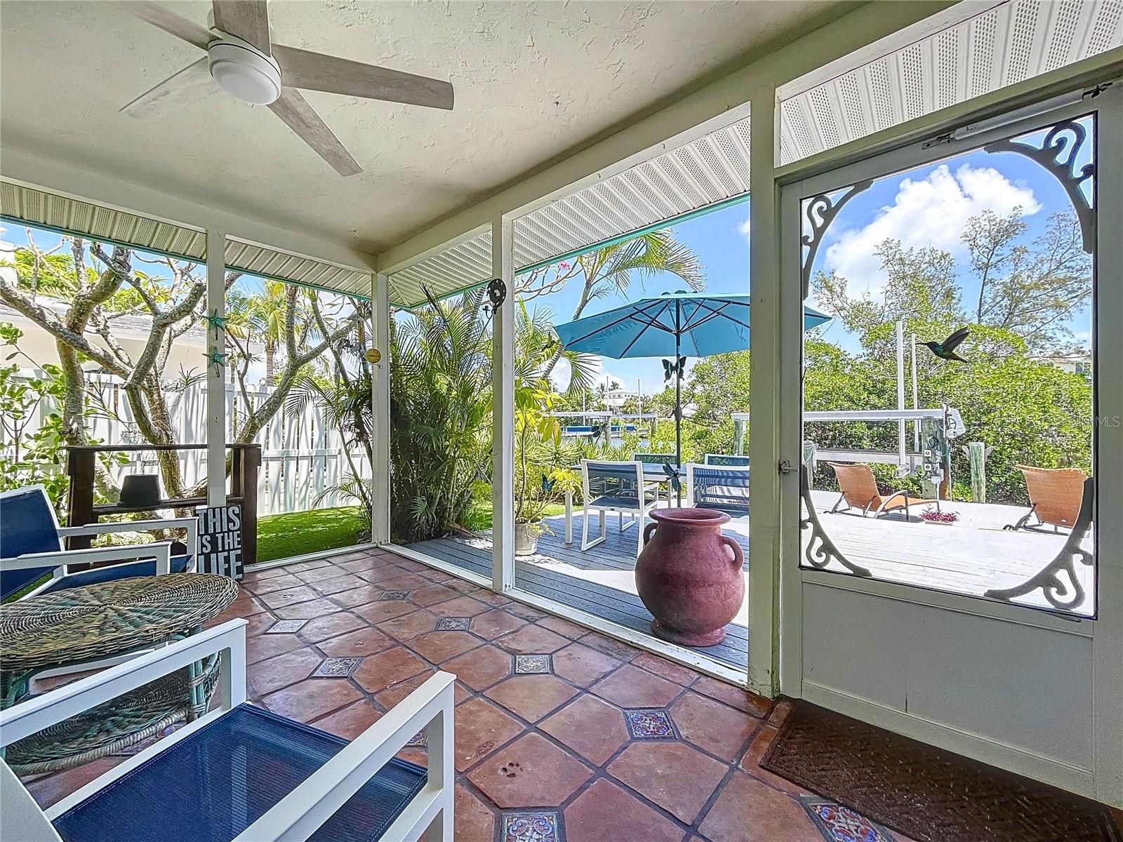 Image 44 of 70 For 706 Jacaranda Road
