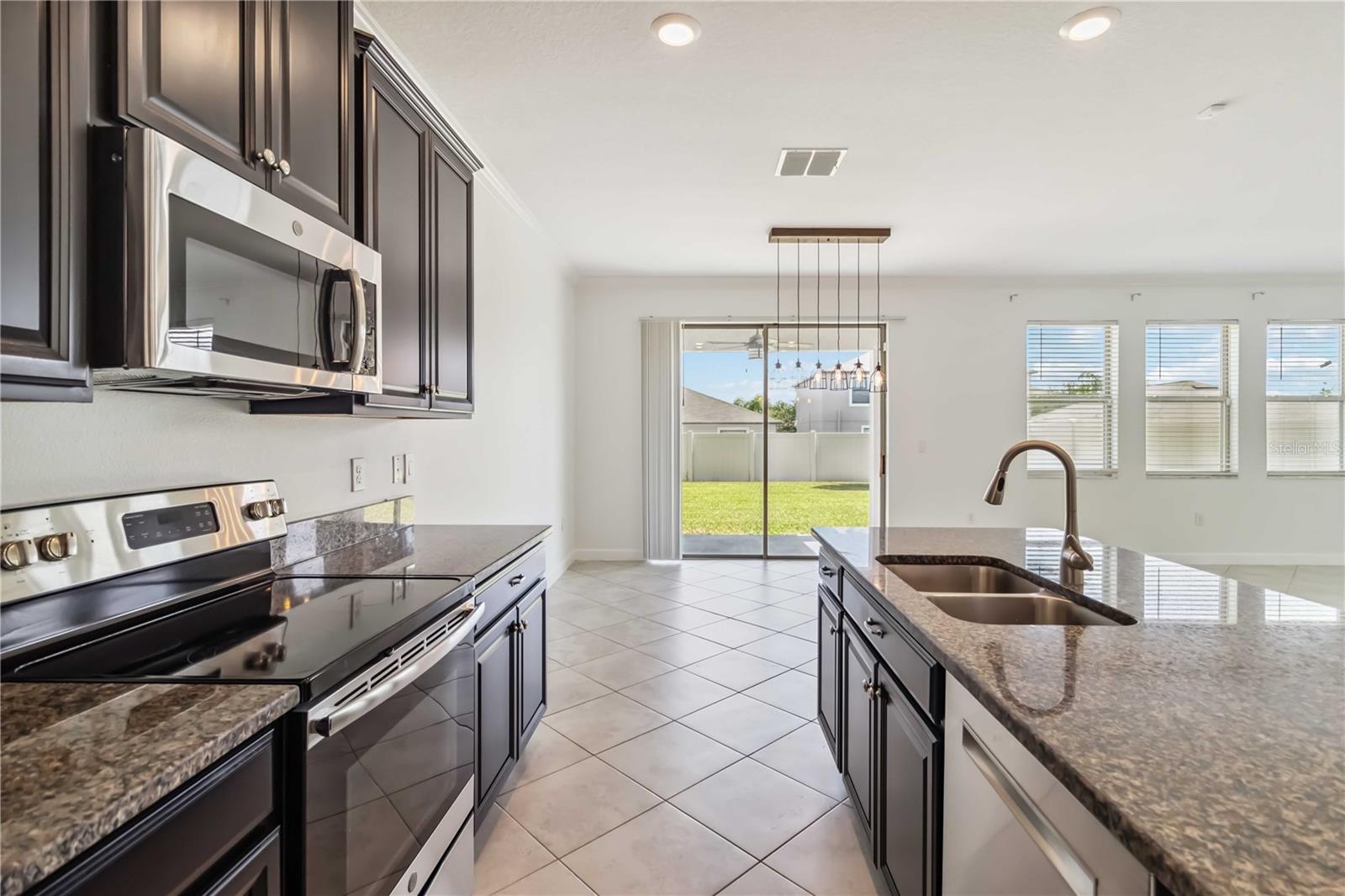 Image 14 of 59 For 9629 Ivory Drive