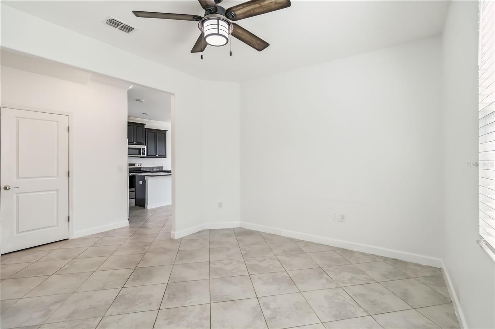 Image 21 of 59 For 9629 Ivory Drive