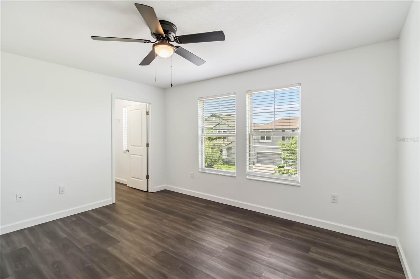 Image 26 of 59 For 9629 Ivory Drive