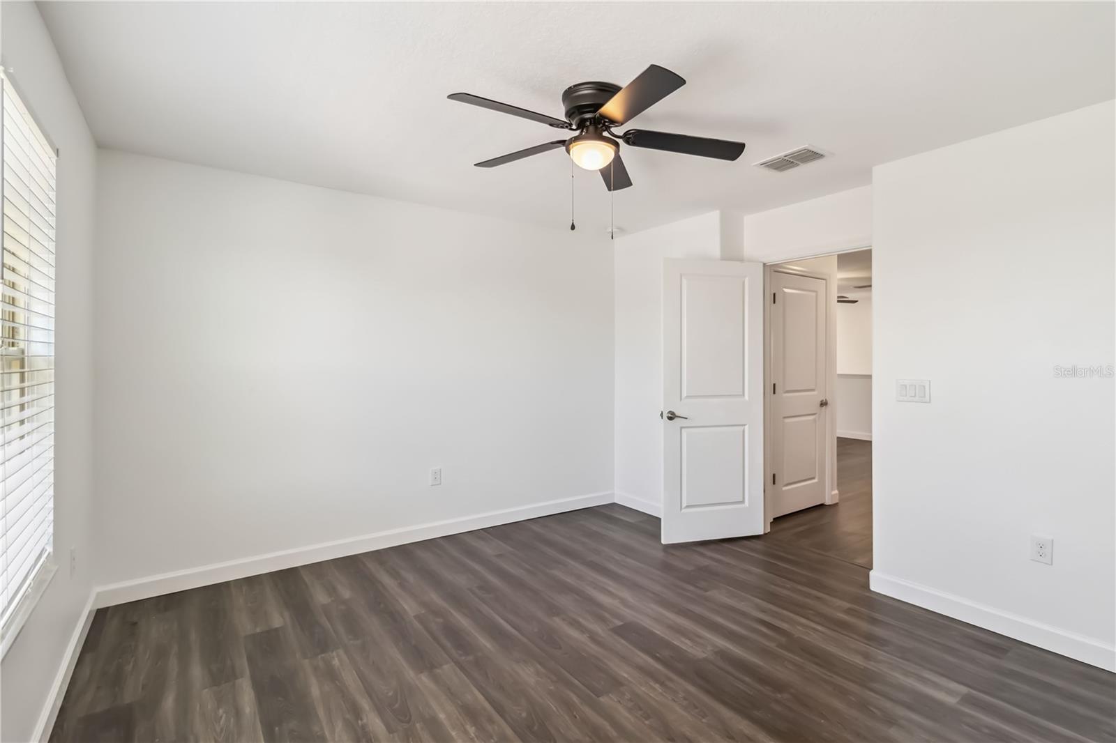 Image 27 of 59 For 9629 Ivory Drive