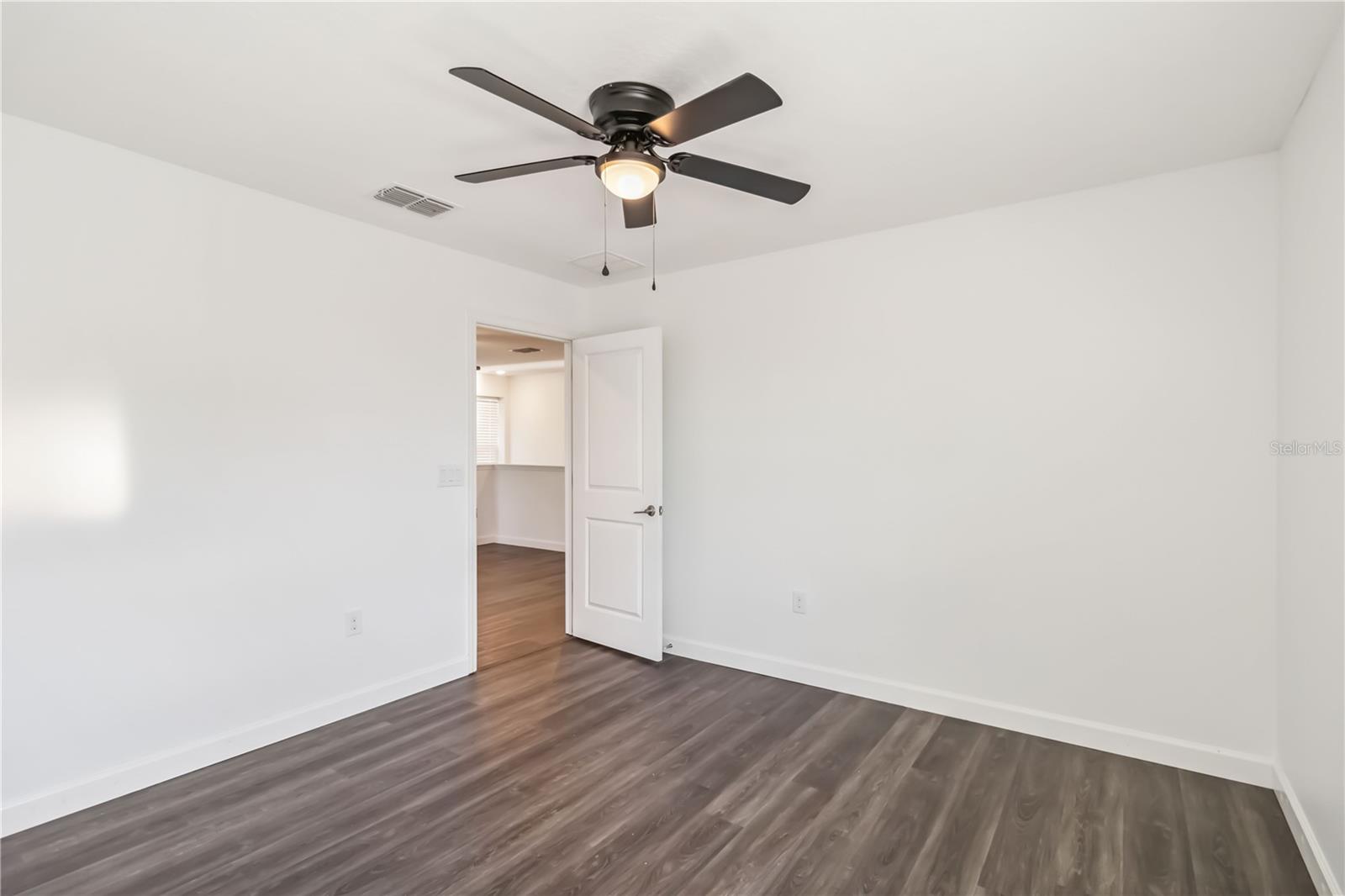 Image 31 of 59 For 9629 Ivory Drive