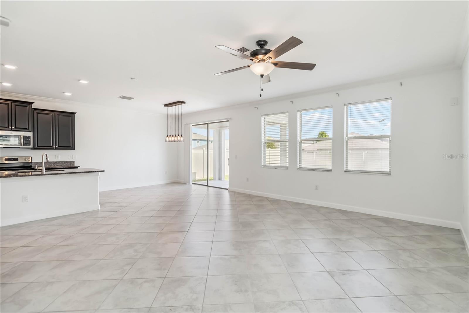 Image 9 of 59 For 9629 Ivory Drive