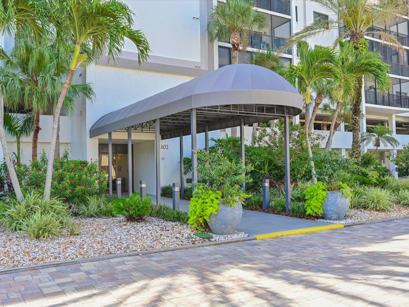 Details for 1102 Benjamin Franklin Drive 310, SARASOTA, FL 34236