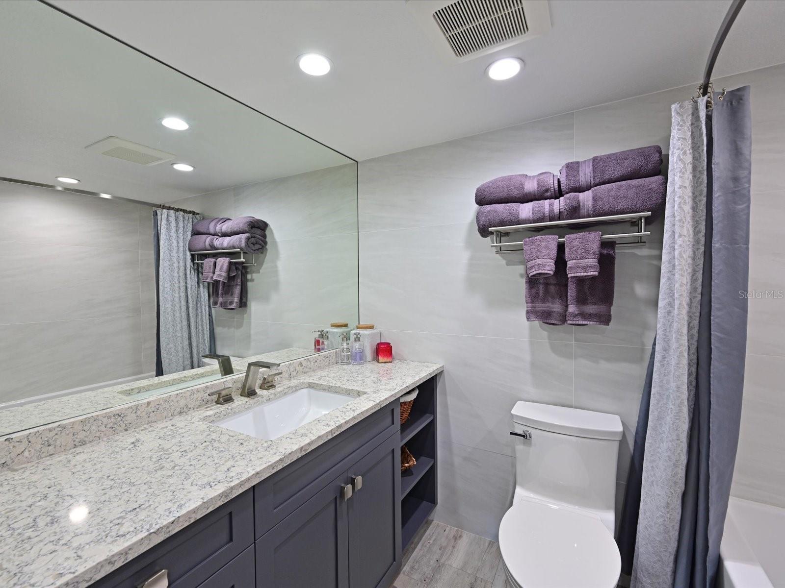Image 30 of 55 For 1102 Benjamin Franklin Drive 310