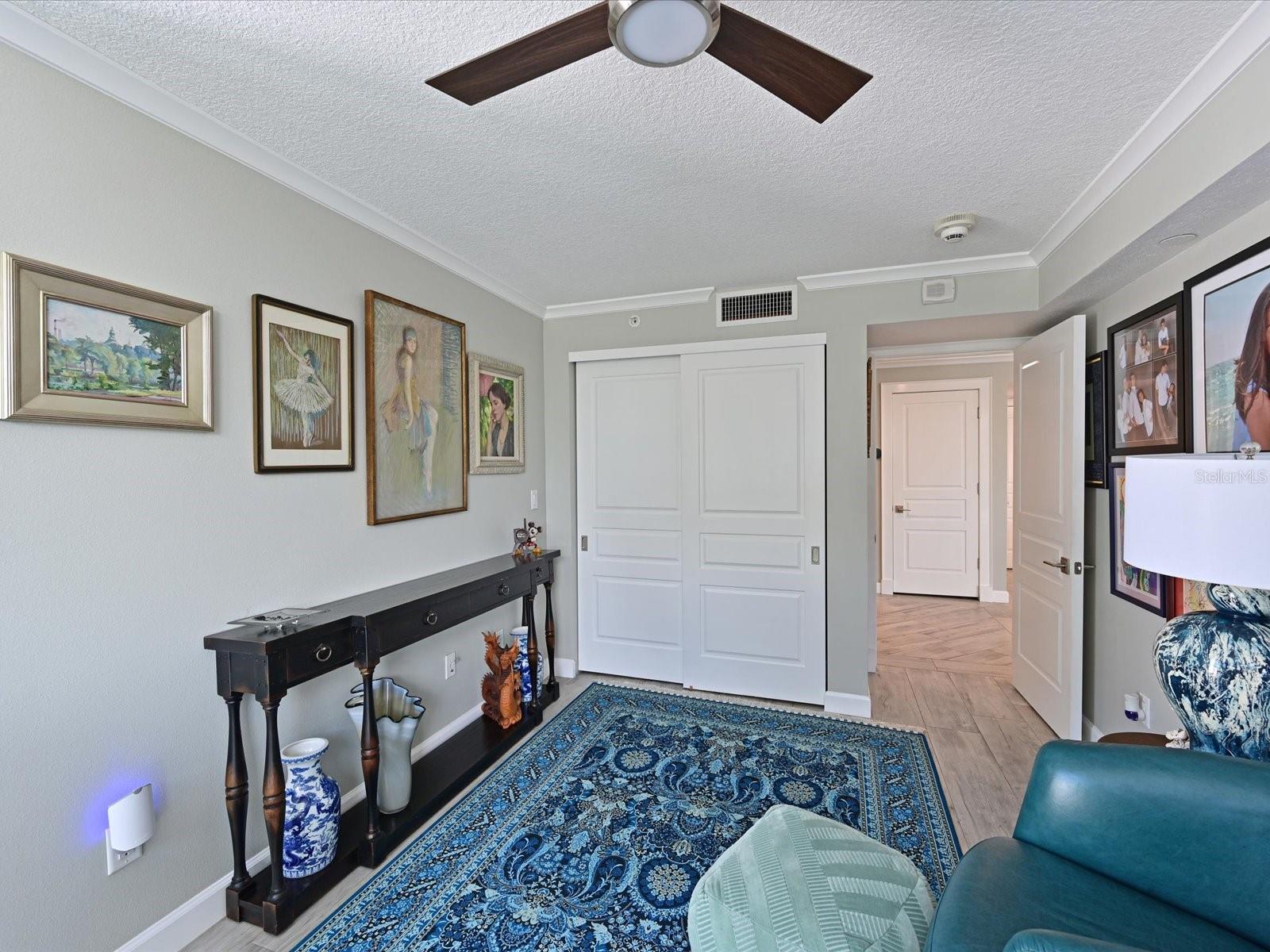 Image 33 of 55 For 1102 Benjamin Franklin Drive 310