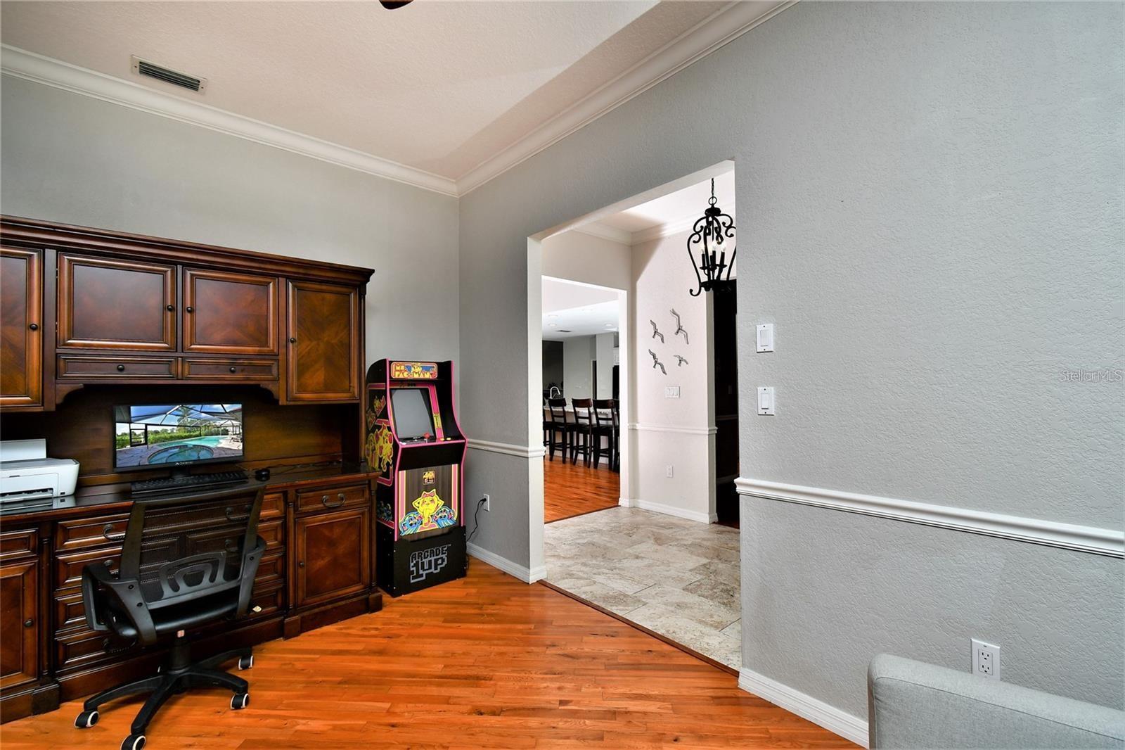 Image 8 of 59 For 355 Trieste Drive