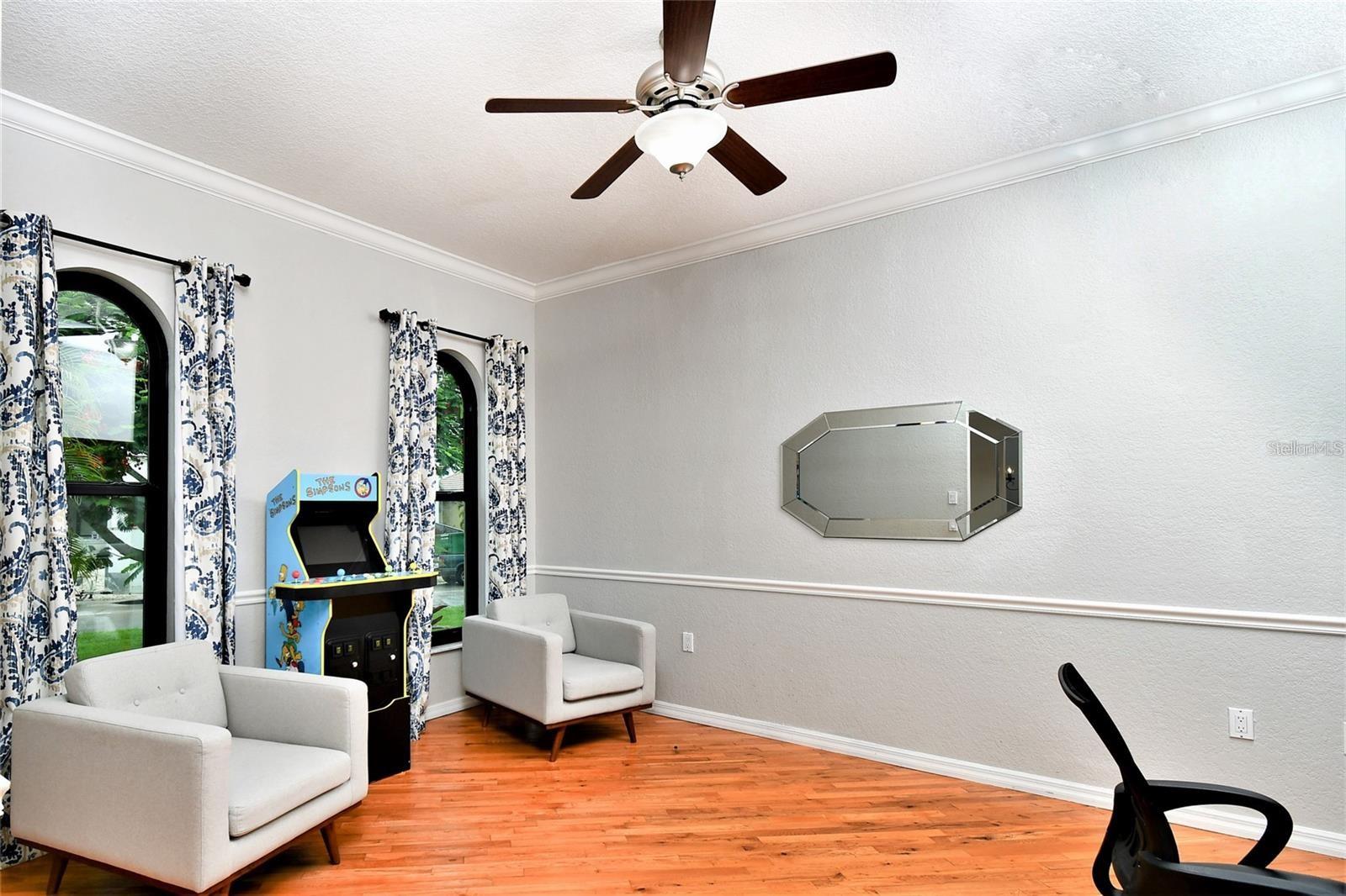 Image 9 of 59 For 355 Trieste Drive