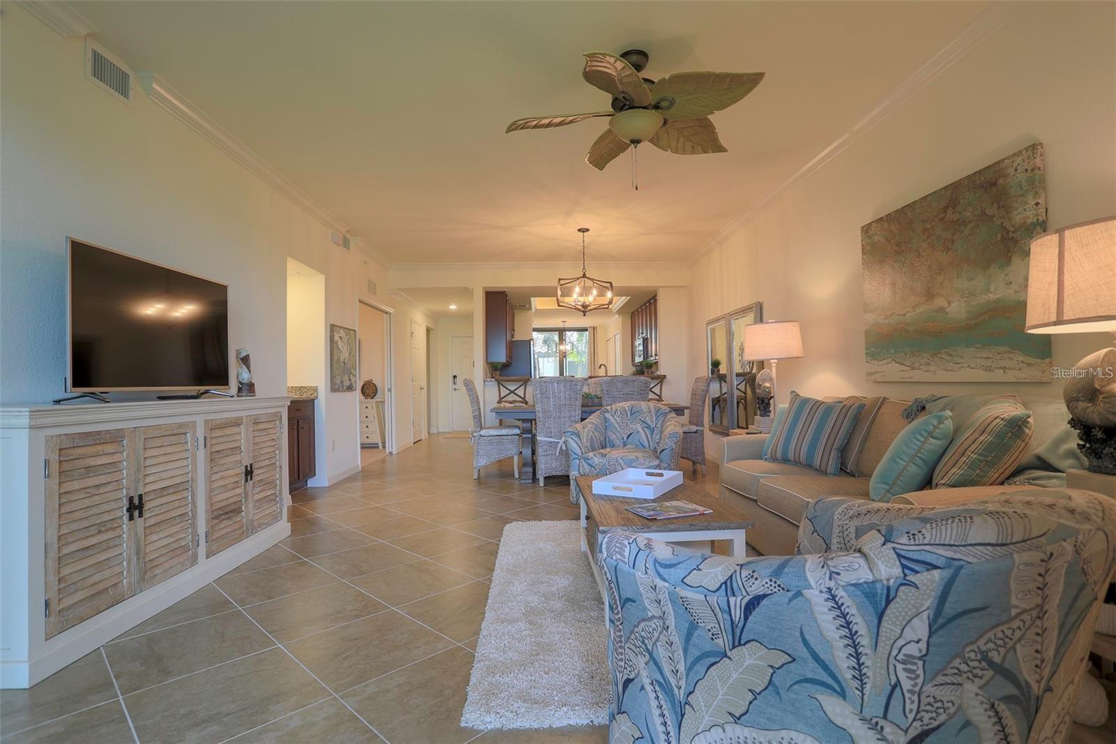 Image 12 of 31 For 5507 Palmer Circle 105