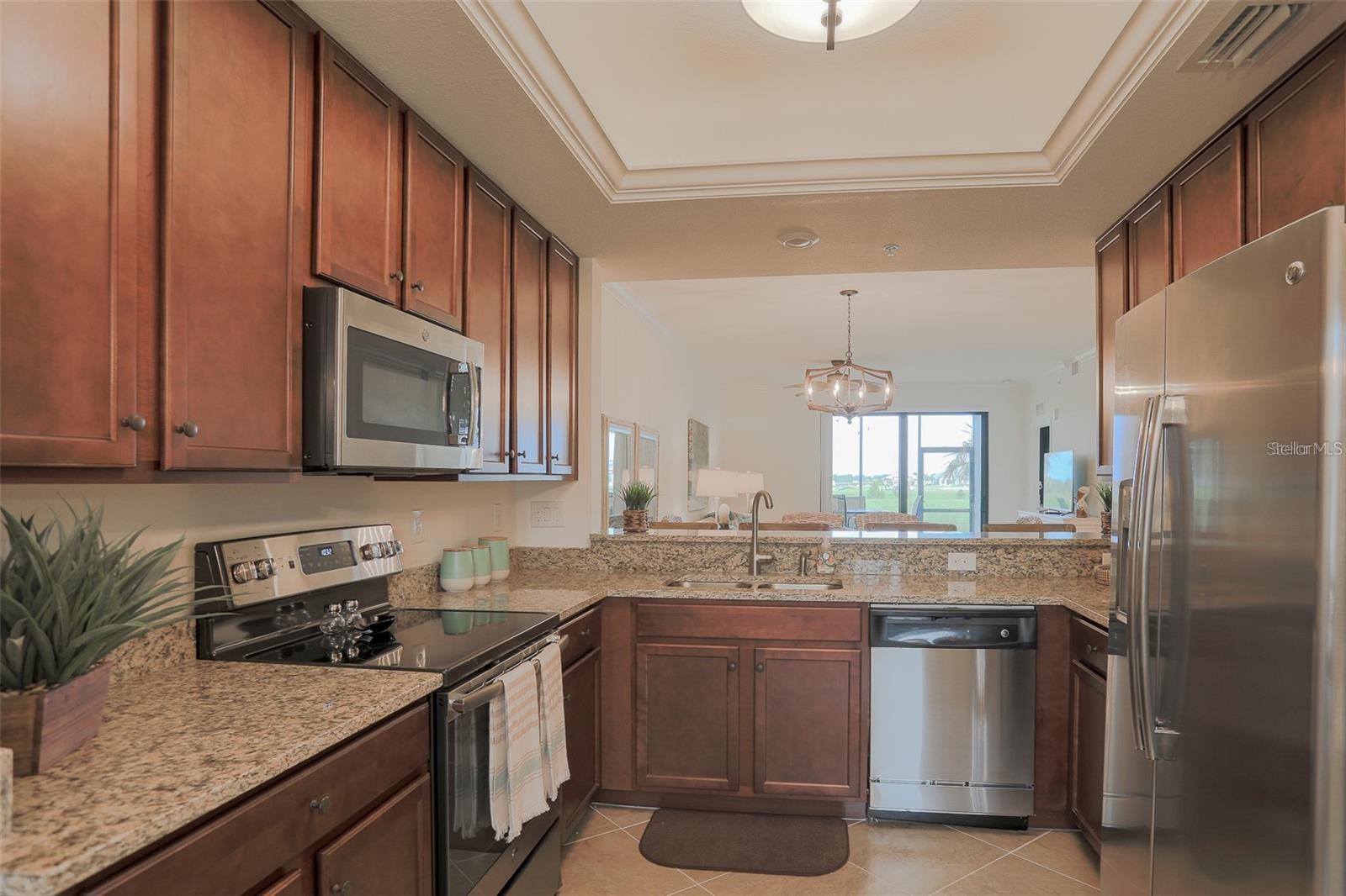 Image 17 of 31 For 5507 Palmer Circle 105