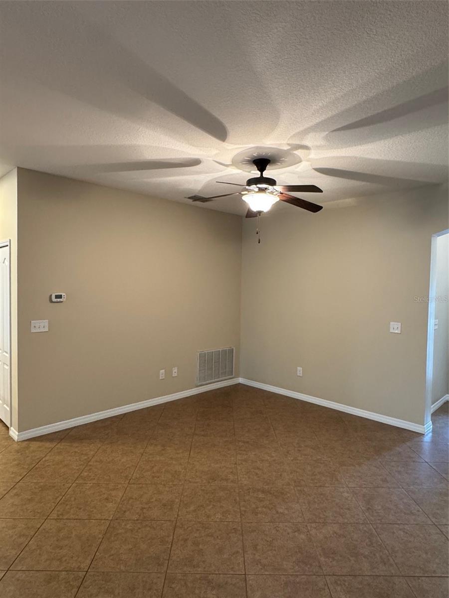 Image 5 of 23 For 8302 Karpeal Drive