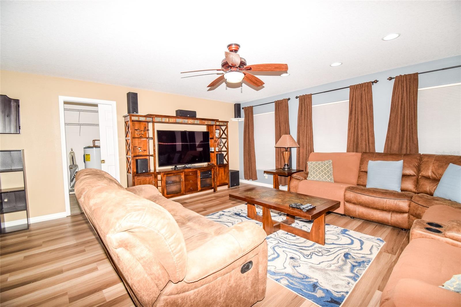 Image 33 of 37 For 6905 229th Street E