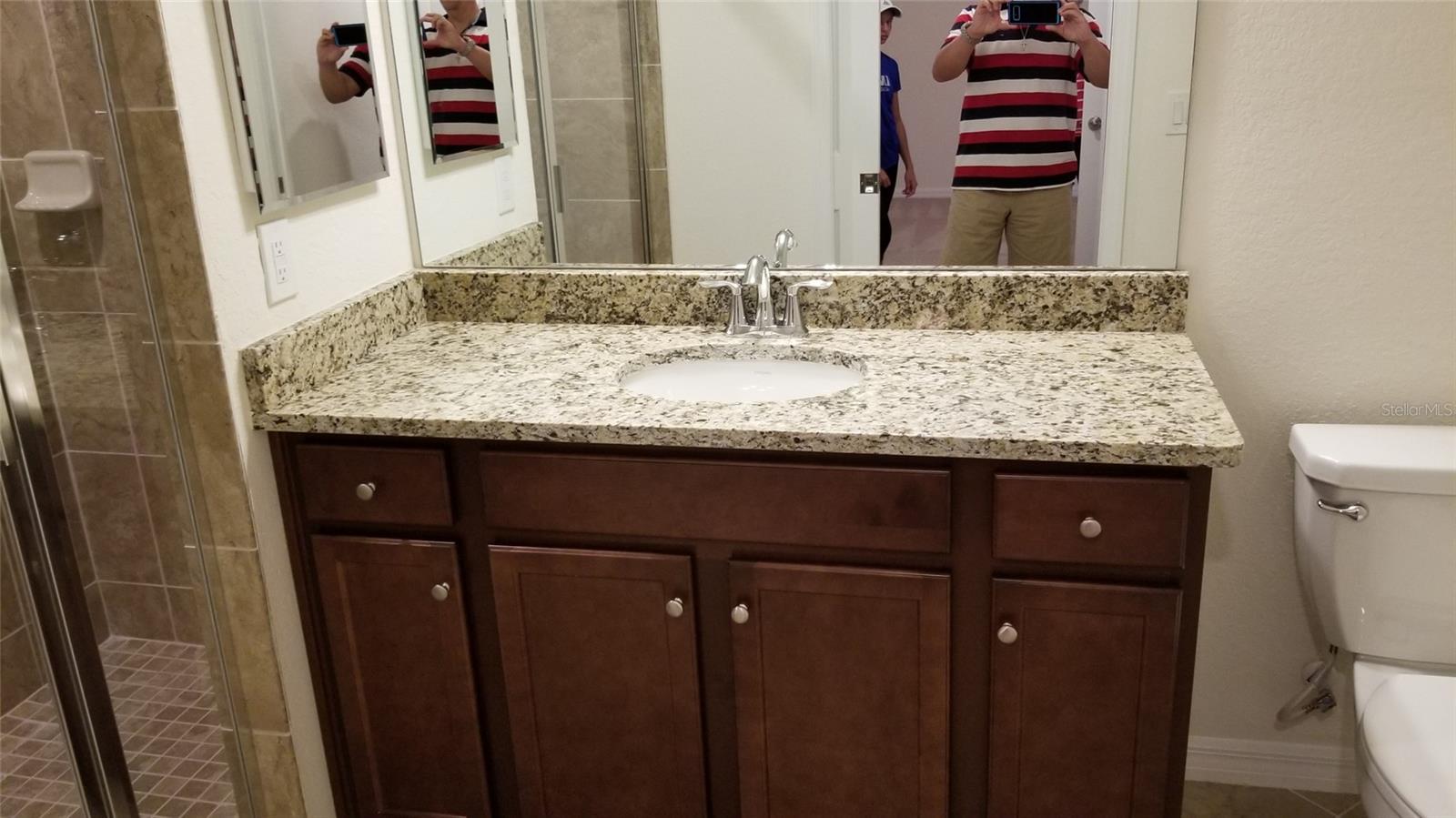Image 11 of 92 For 17118 Vardon Terrace 307