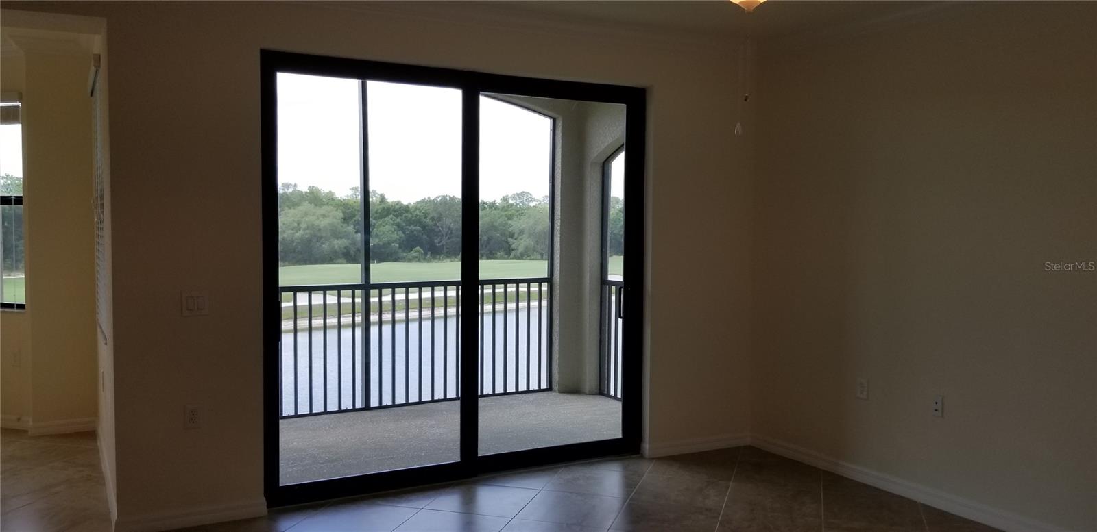 Image 13 of 92 For 17118 Vardon Terrace 307