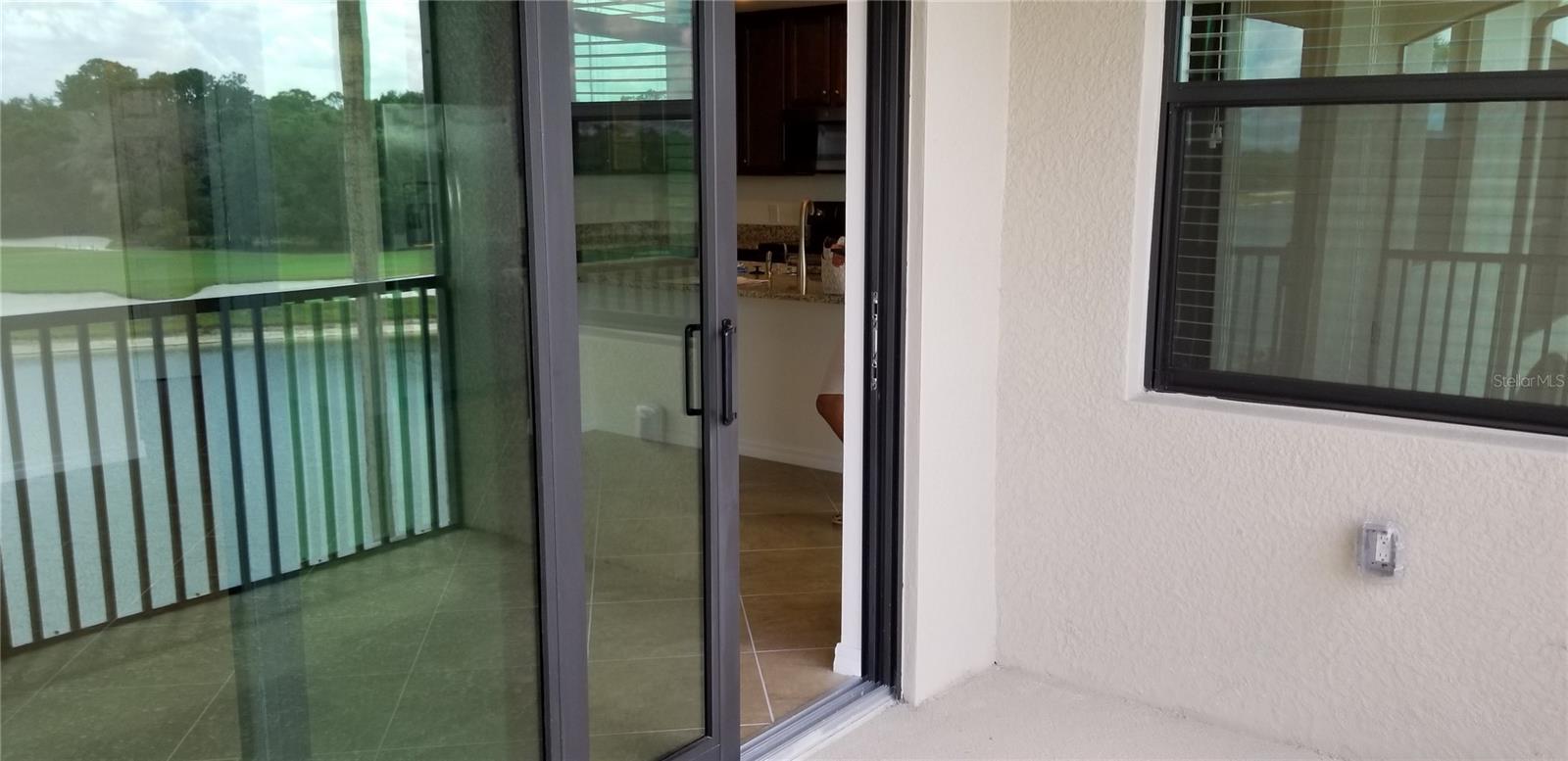 Image 16 of 92 For 17118 Vardon Terrace 307