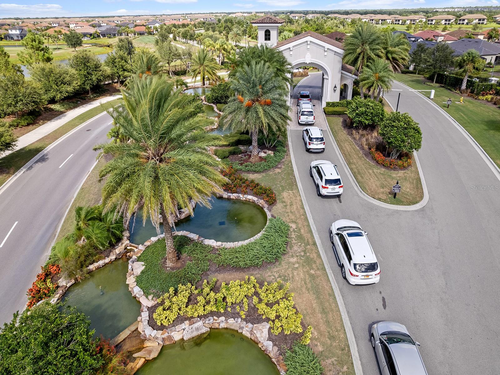 Image 31 of 92 For 17118 Vardon Terrace 307