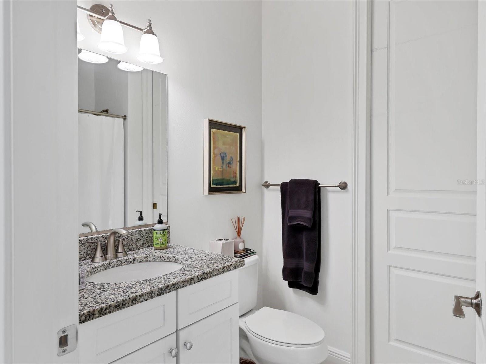 Image 20 of 47 For 525 Orange Avenue 204