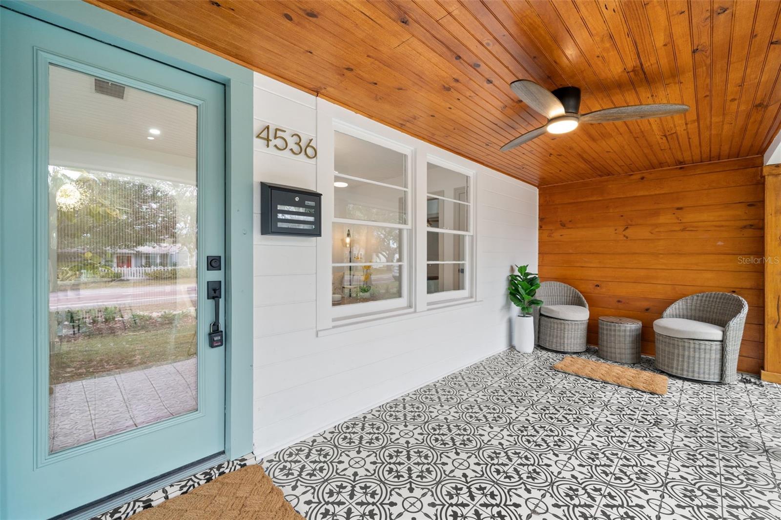 Image 4 of 25 For 4536 1st Avenue N