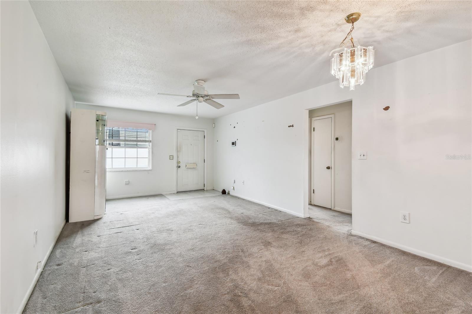 Image 11 of 75 For 5070 Lily Street N