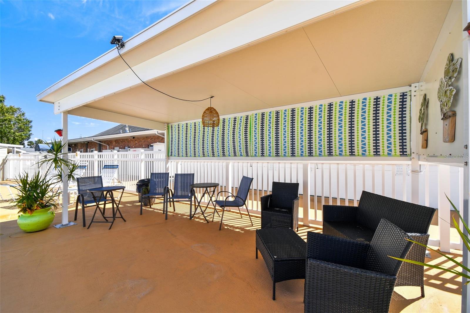 Image 42 of 75 For 5070 Lily Street N