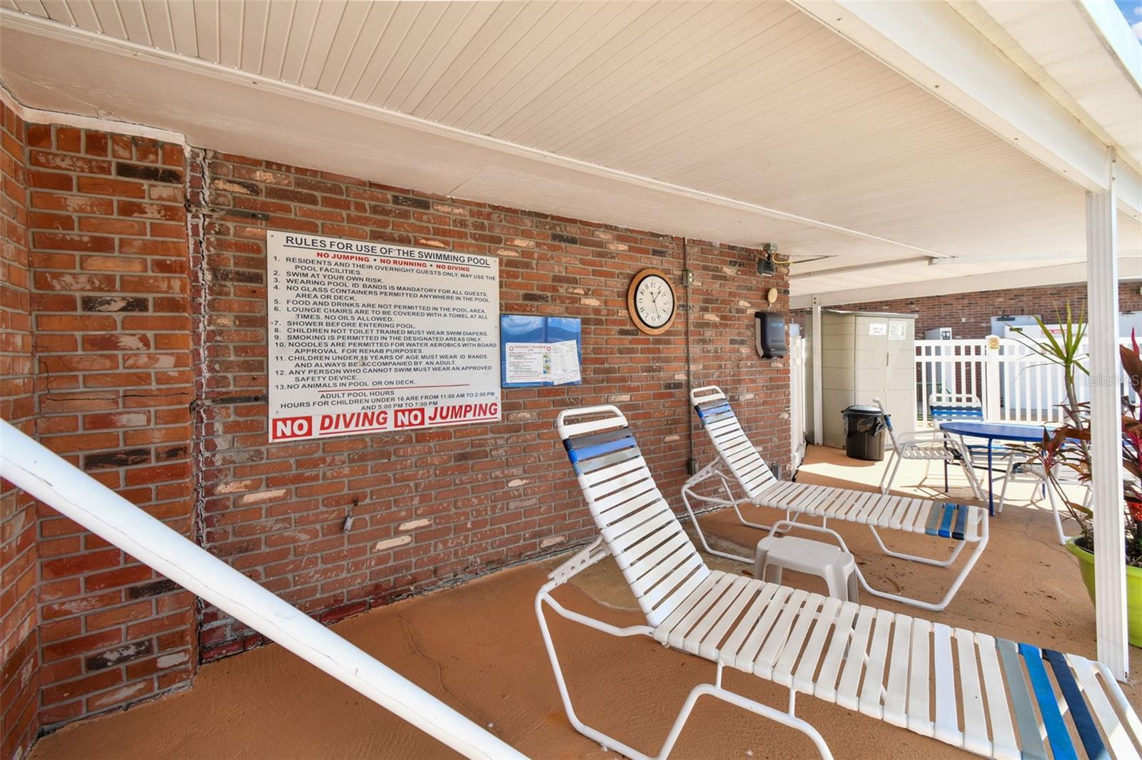 Image 45 of 75 For 5070 Lily Street N