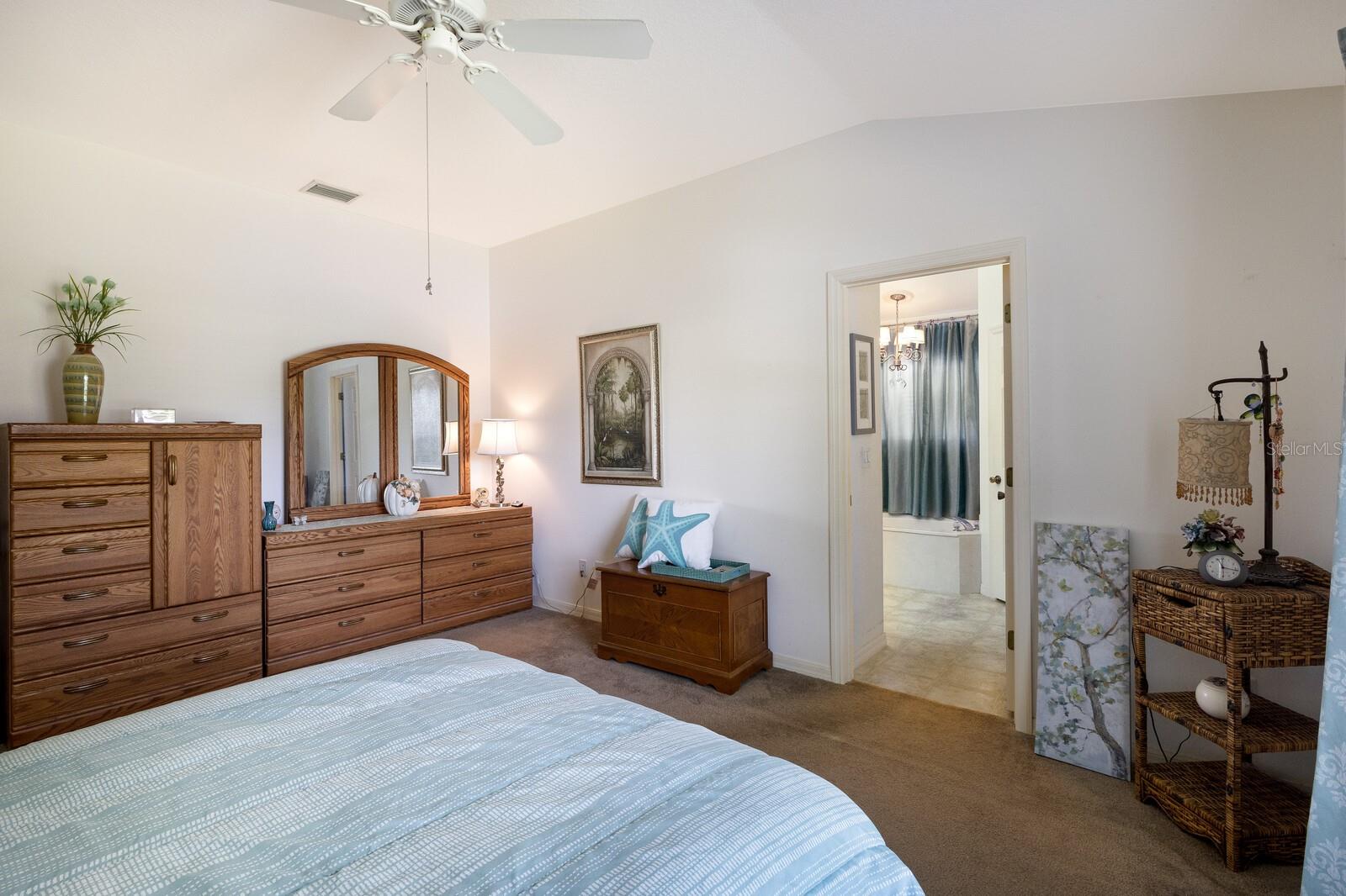 Image 18 of 28 For 6115 68th Drive E