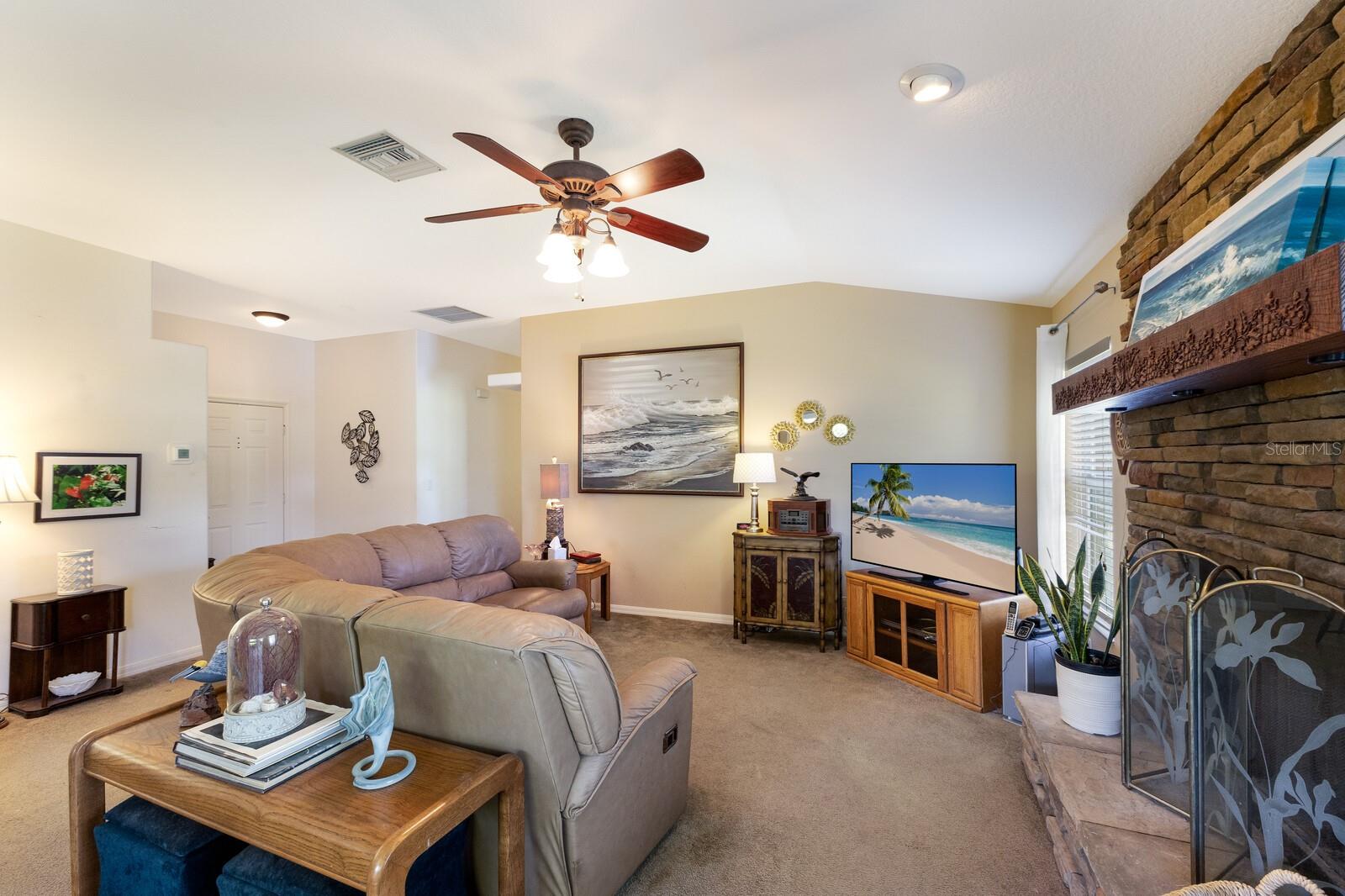 Image 8 of 28 For 6115 68th Drive E