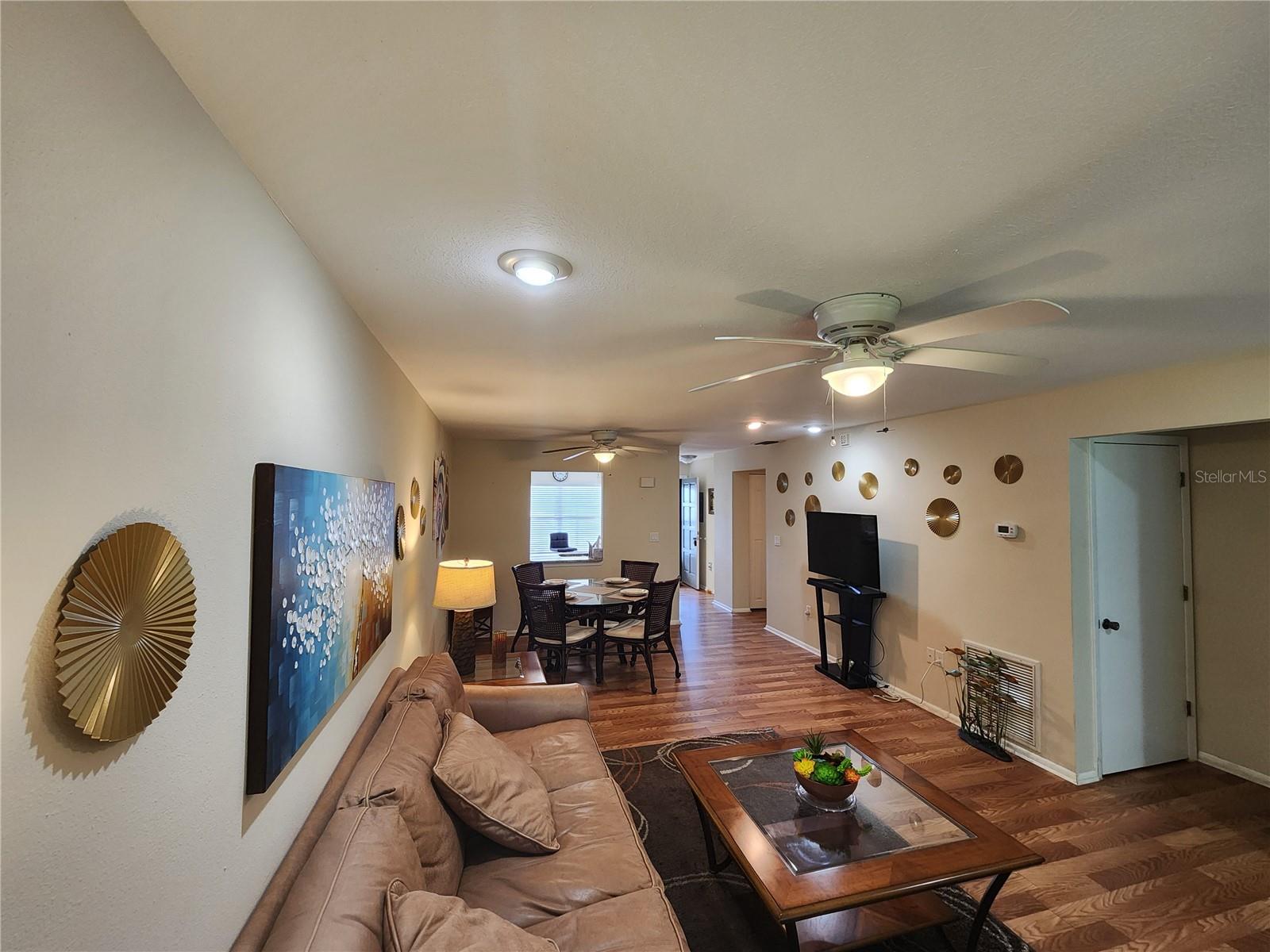 Image 12 of 29 For 948 Beneva Road V25