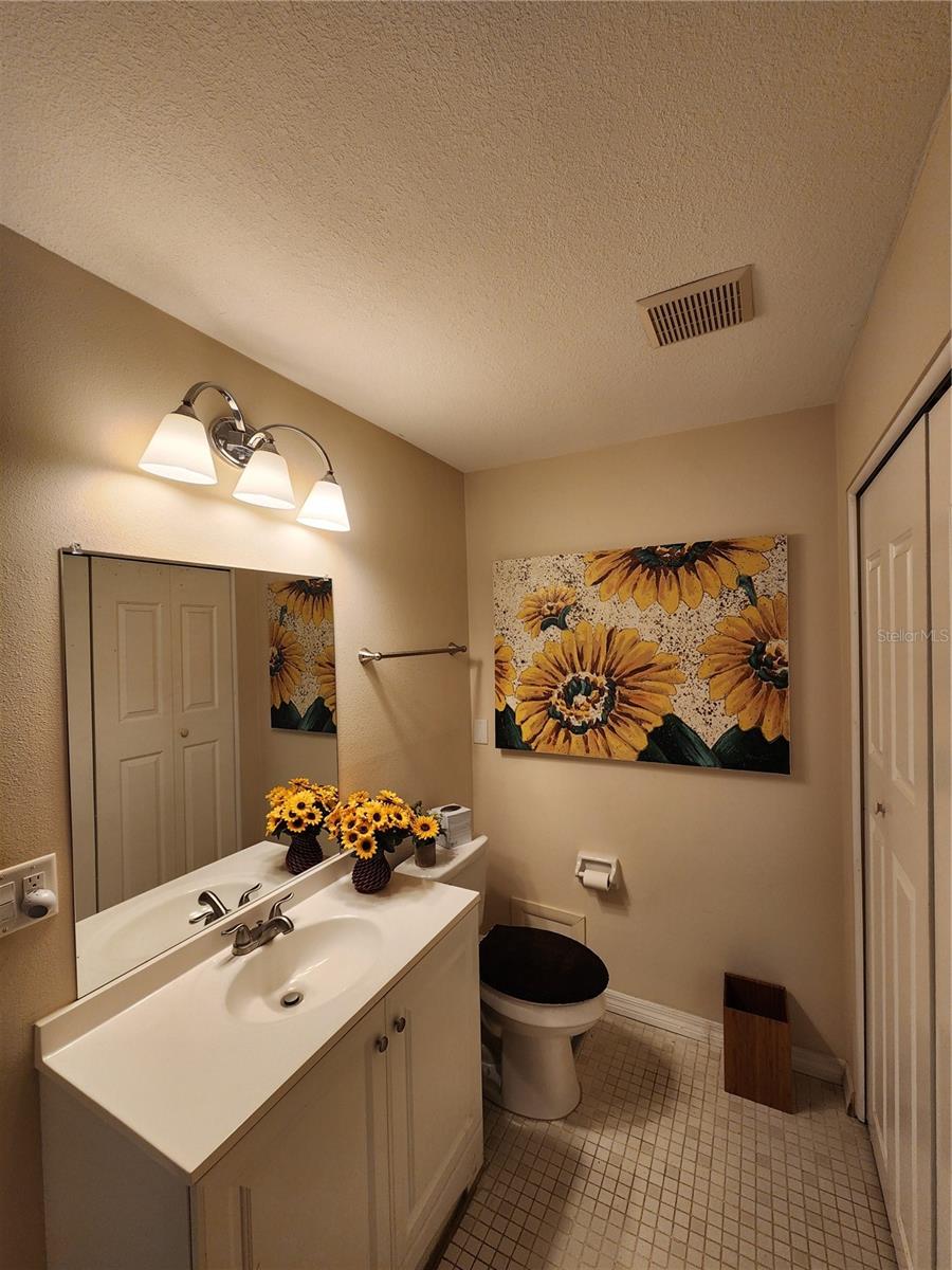 Image 16 of 29 For 948 Beneva Road V25