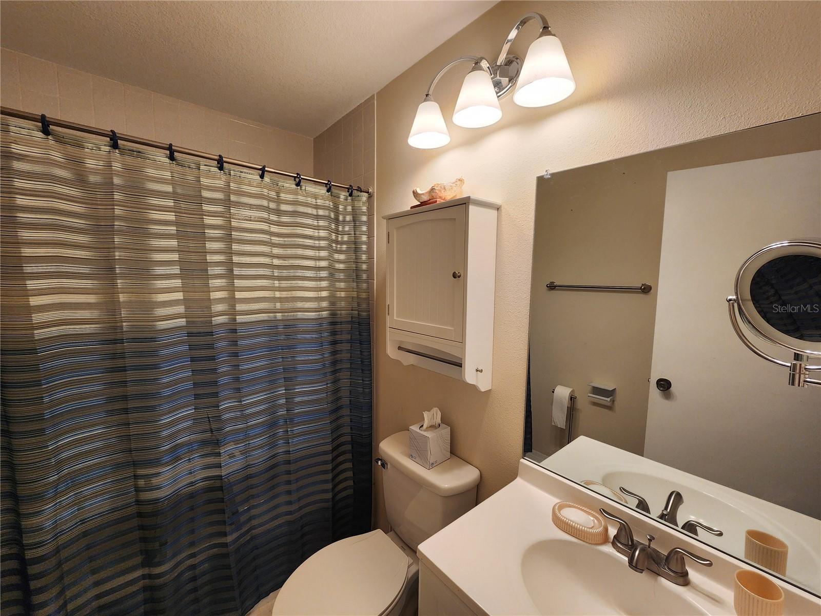 Image 8 of 29 For 948 Beneva Road V25