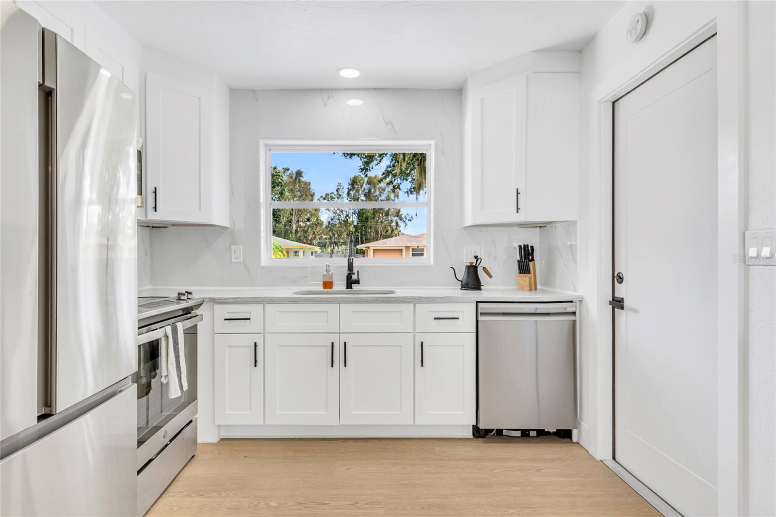 Image 10 of 23 For 3946 Prudence Drive