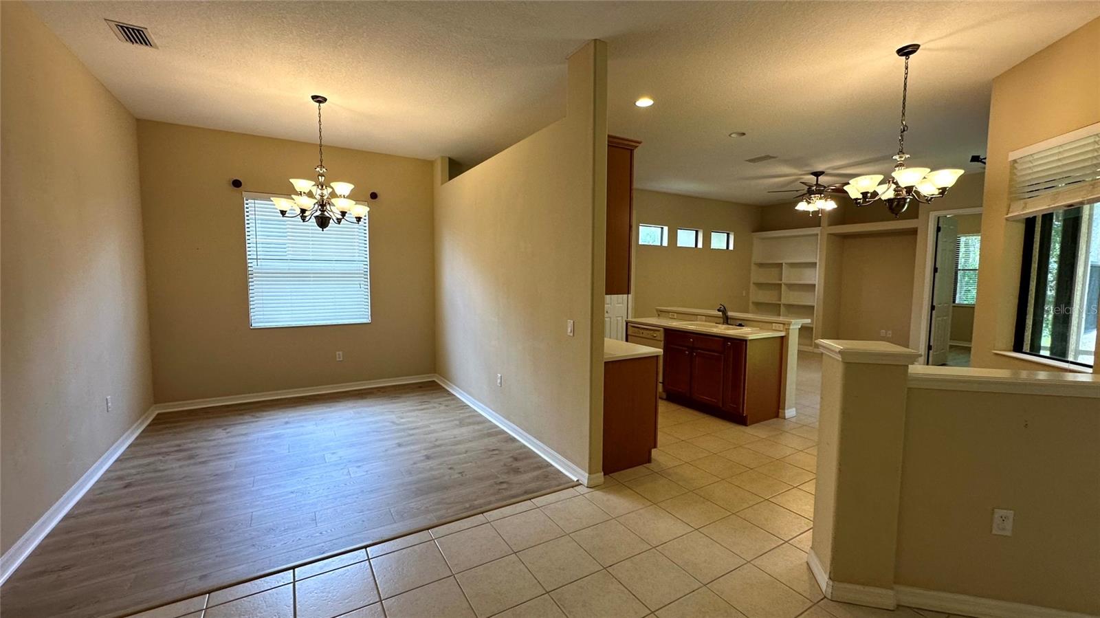 Image 10 of 38 For 8146 Indigo Ridge Terrace -