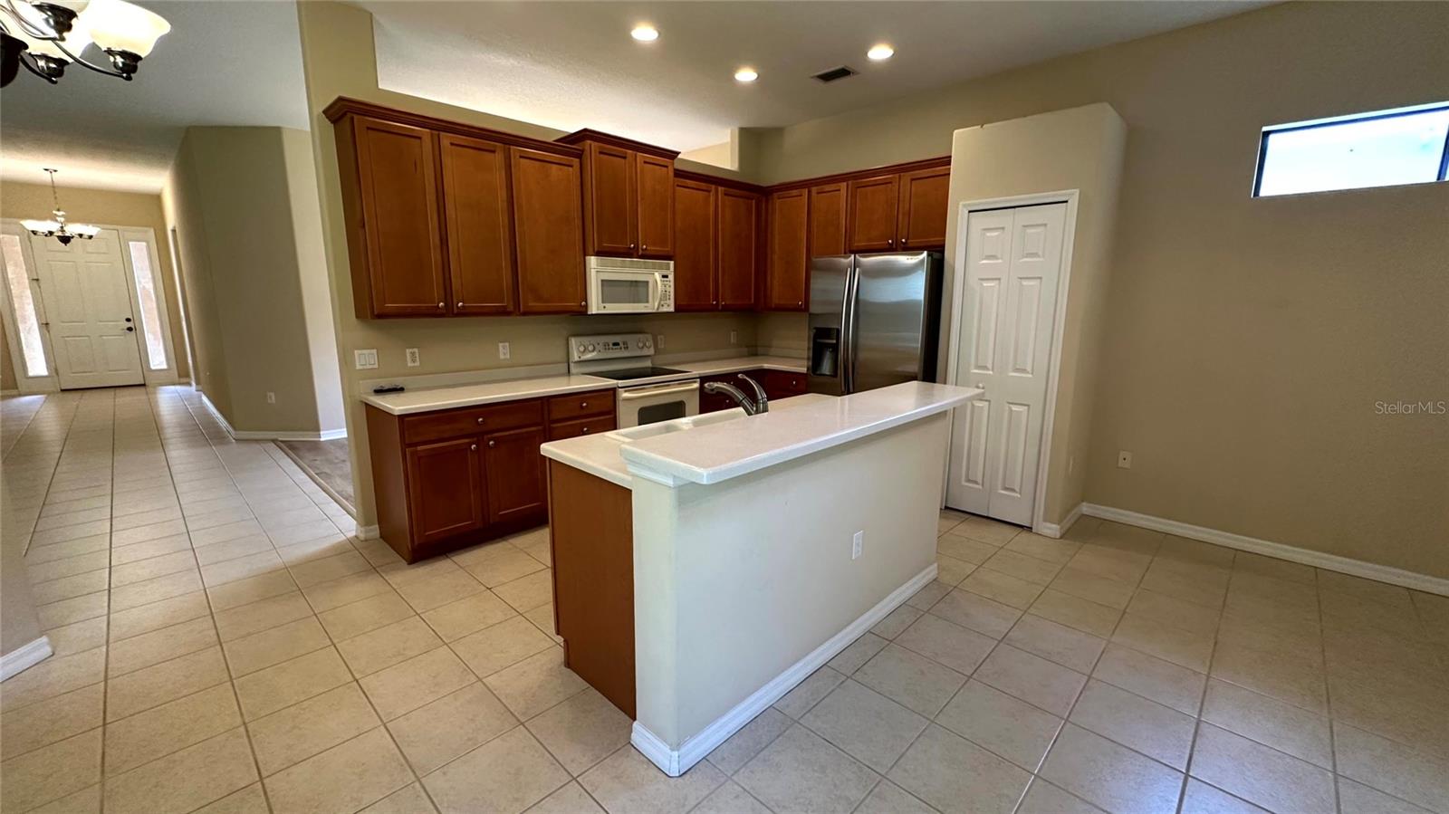 Image 5 of 38 For 8146 Indigo Ridge Terrace -