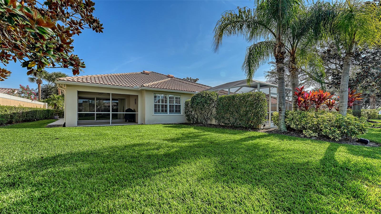 Image 11 of 95 For 5737 Ivrea Drive