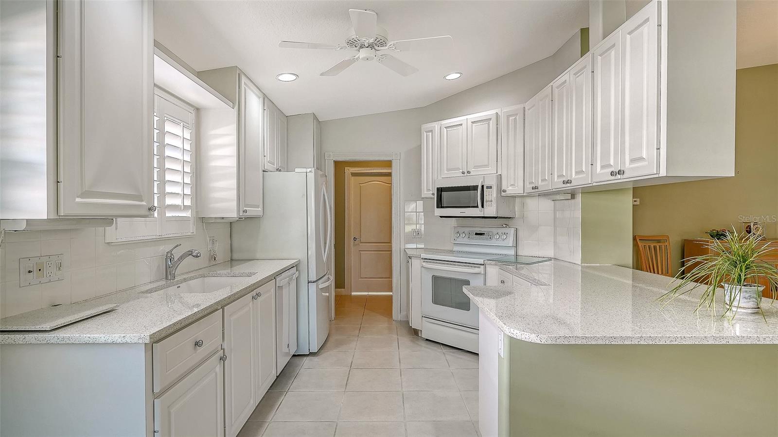 Image 12 of 95 For 5737 Ivrea Drive