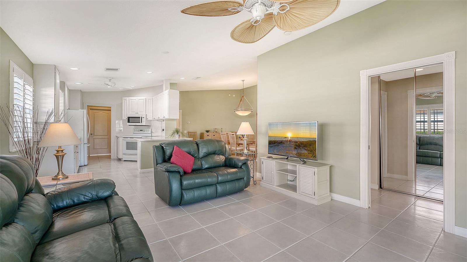 Image 17 of 95 For 5737 Ivrea Drive