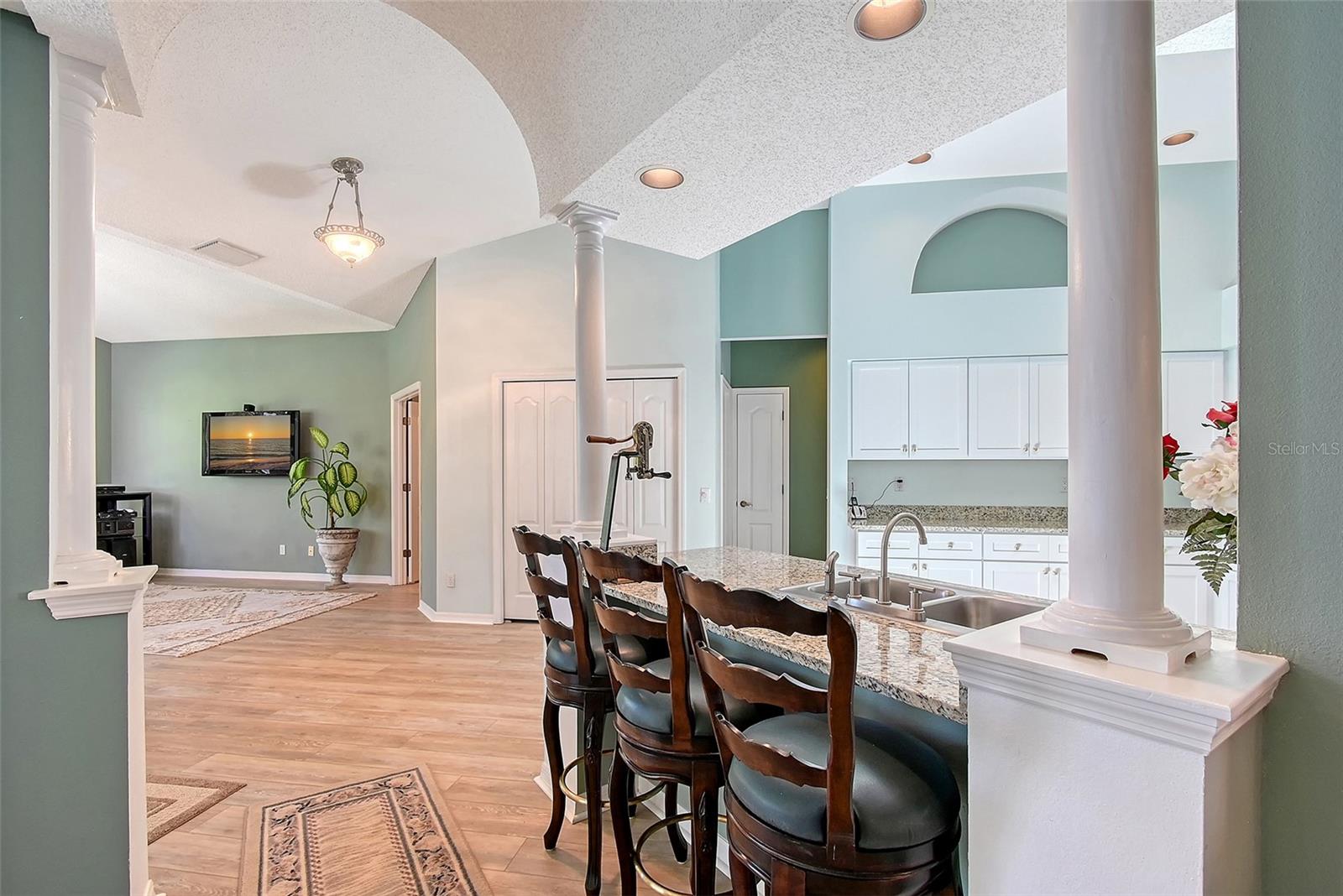 Image 10 of 31 For 8924 Huntington Pointe Drive