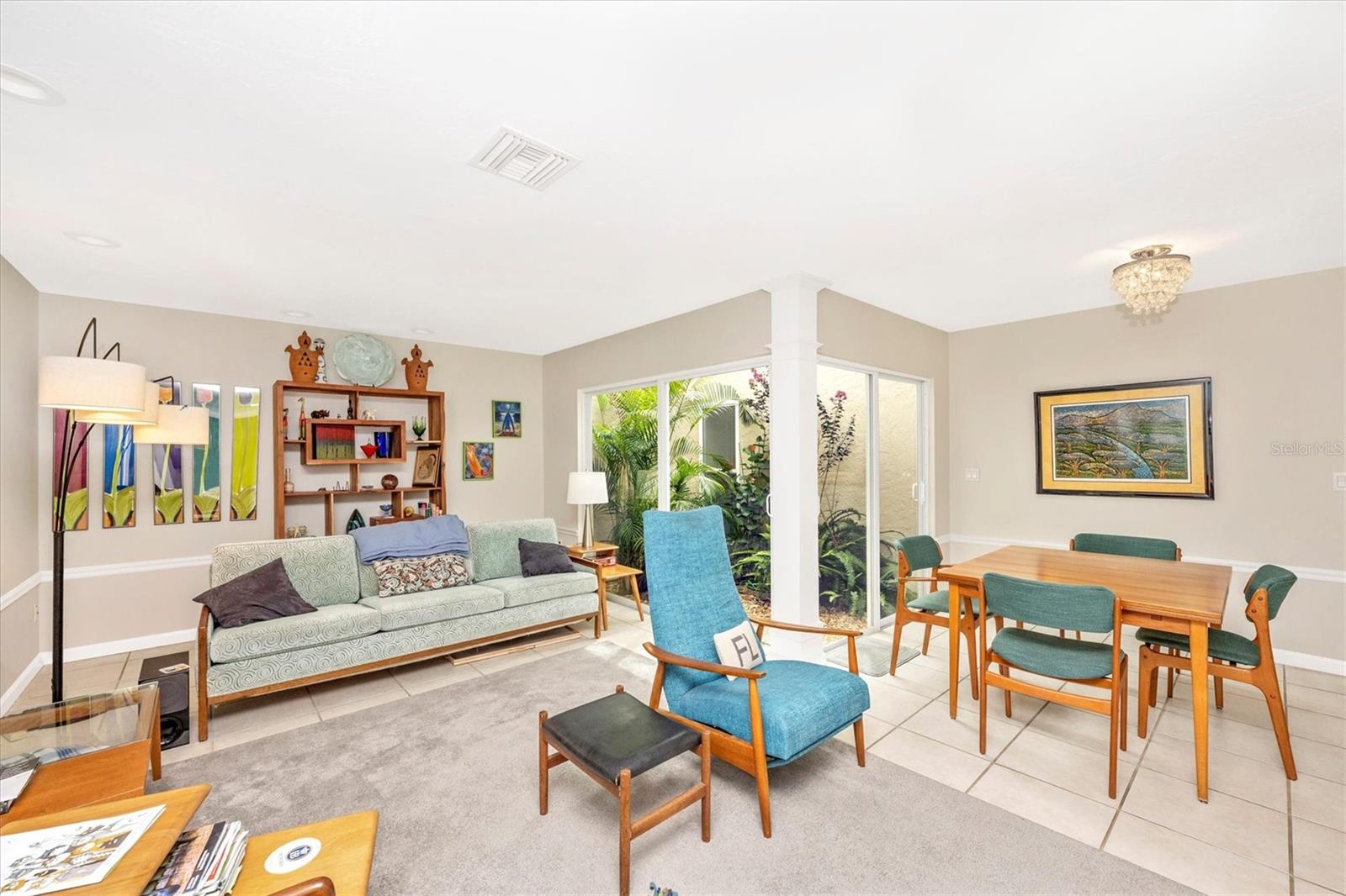 Image 11 of 60 For 3905 Glen Oaks Manor Drive