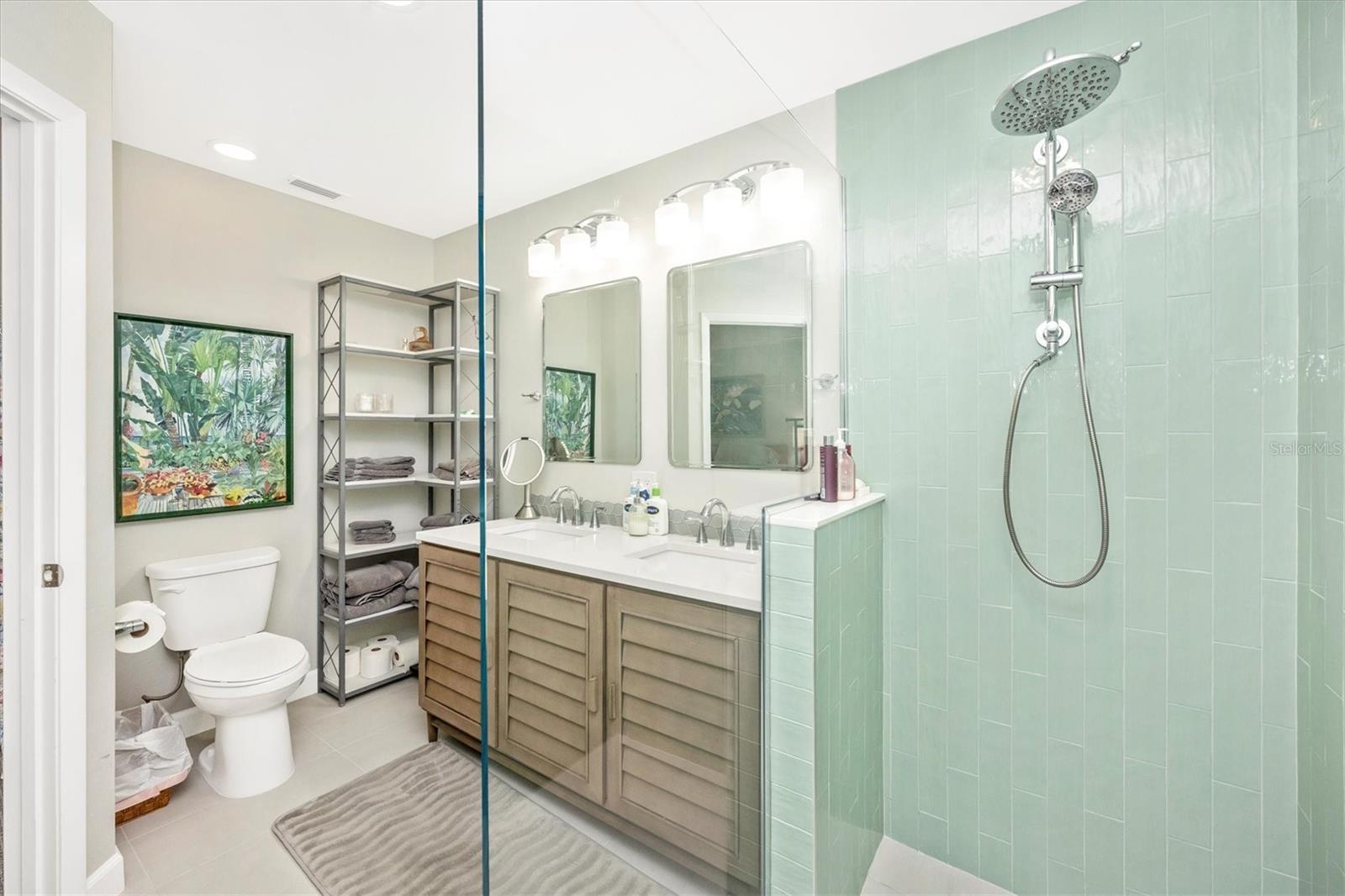 Image 33 of 60 For 3905 Glen Oaks Manor Drive